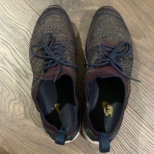 Nike Air Zoom Mariah Flyknit Racer